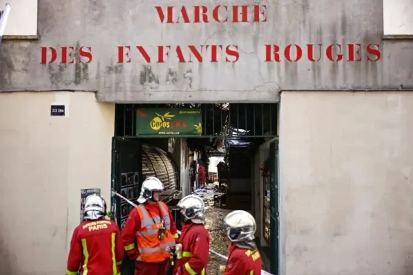 Fire Strikes Paris’s 400-Year-Old “Marché des Enfants Rouges” Landmark; 17 Stalls Destroyed—”Nothing Left”